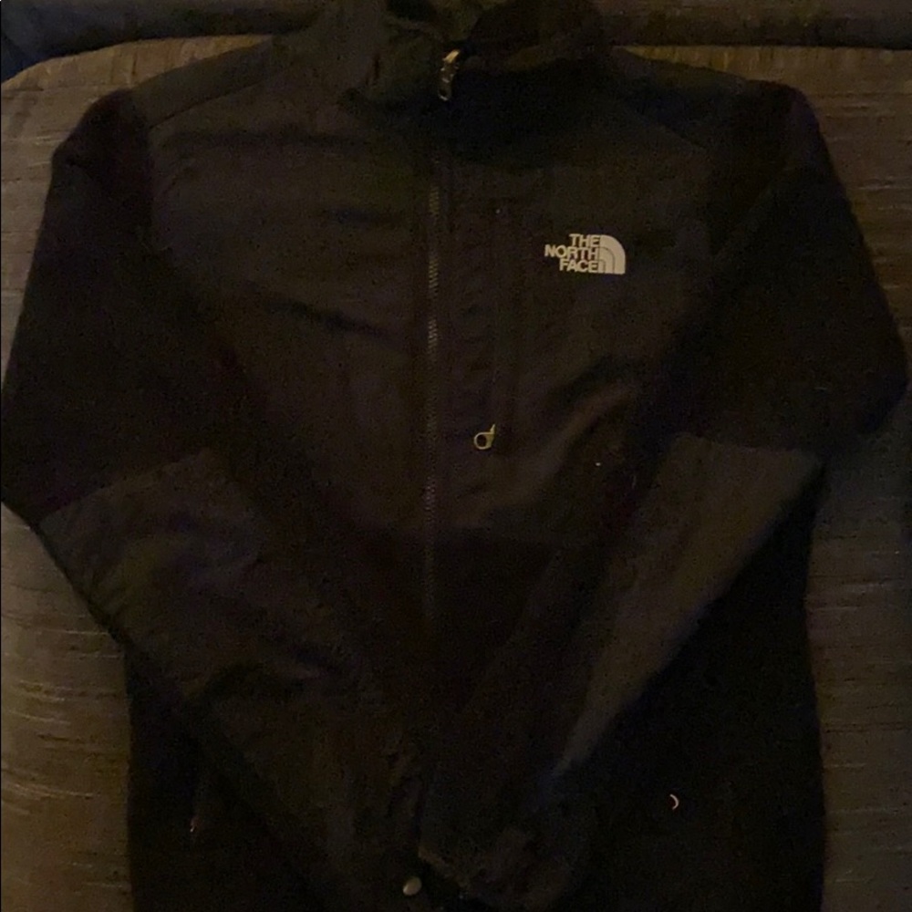 Black Northface!